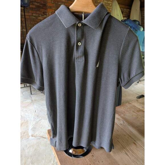 Nautica Polo Men's Medium Gray Short Sleeved Slim Fit Cotton Poly Blend Preppy - Picture 1 of 16